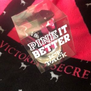 Pink It Better Ice Pack RARE VINTAGE 🙌🏻💕💗